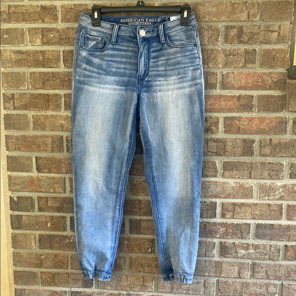 American Eagle Outfitters Women's Light Blue Jogger Jeans 00